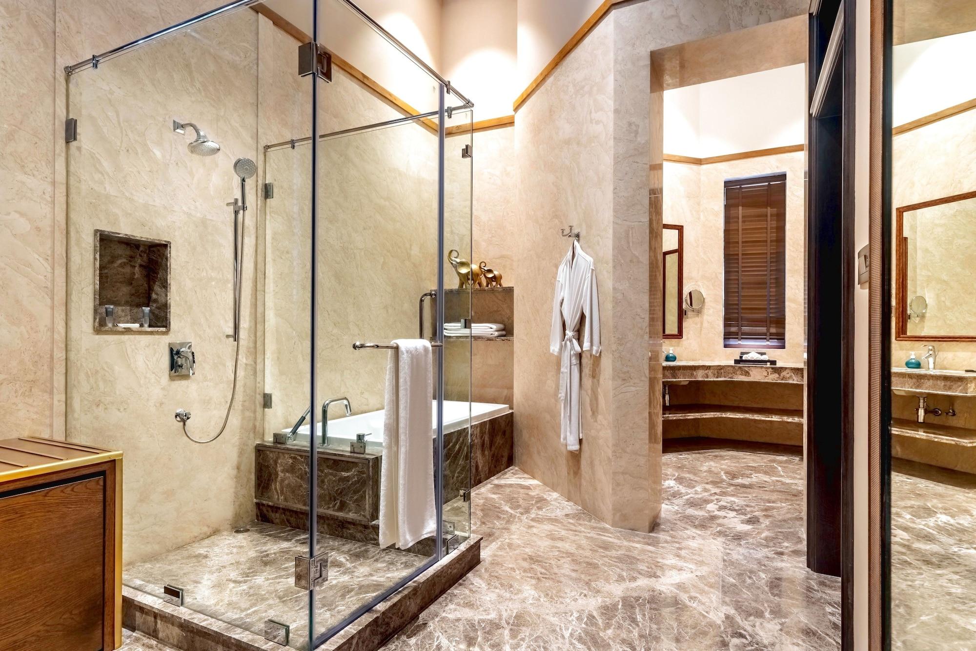 Kenilworth Hotel, Калькутта Экстерьер фото